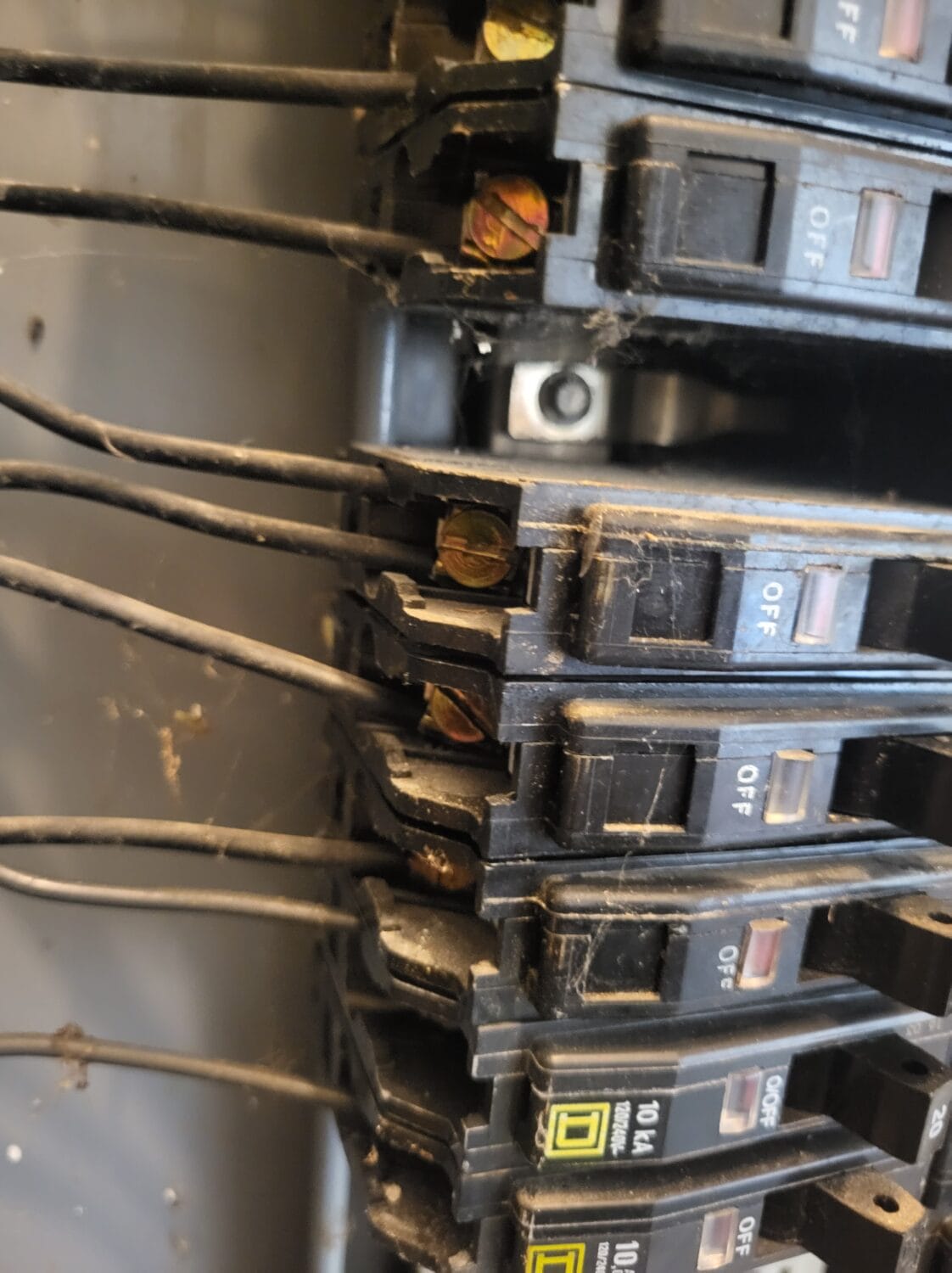 Circuit breaker in need of repair